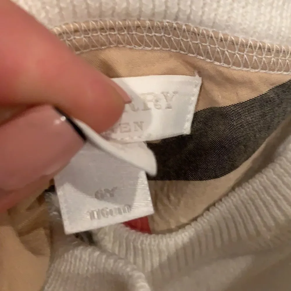 🎉Last price 🎉Burberry white jacket